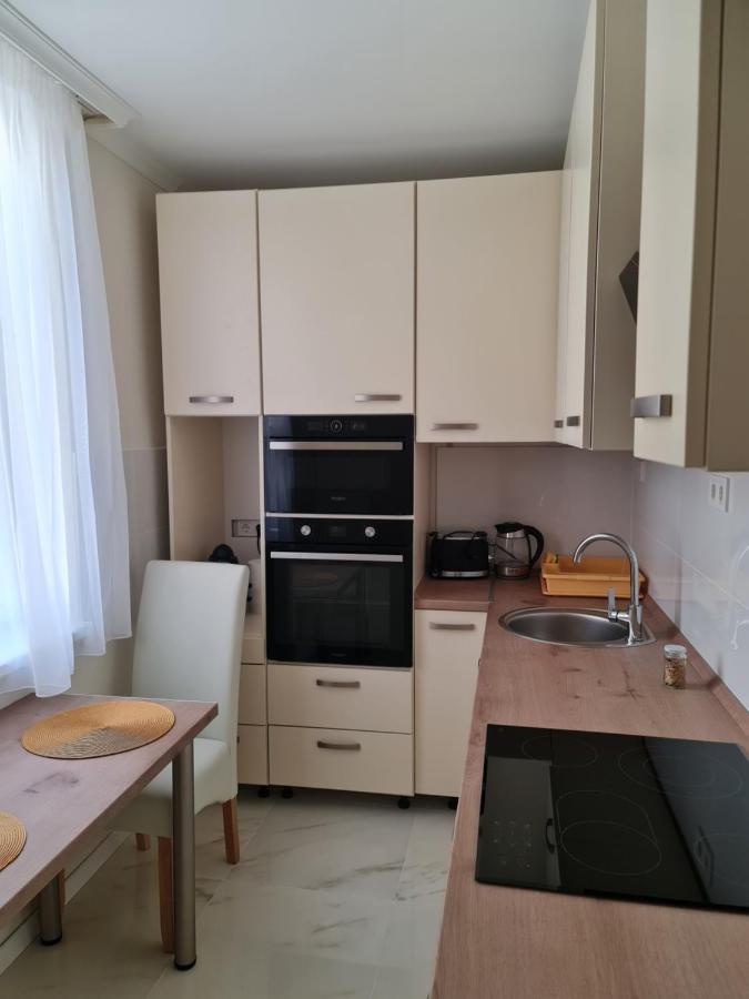 דירות סגד Kolibri Apartman מראה חיצוני תמונה